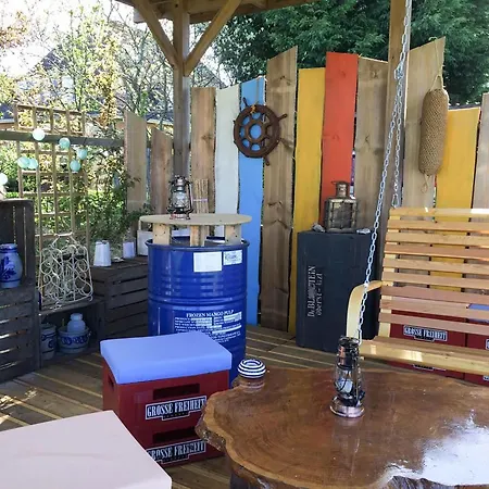 Hues Sanskiin *driiwholt* * Suddorf