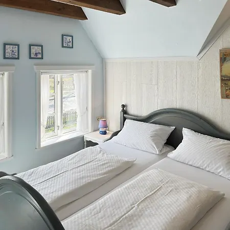 Hues Sanskiin *driiwholt* Apartament